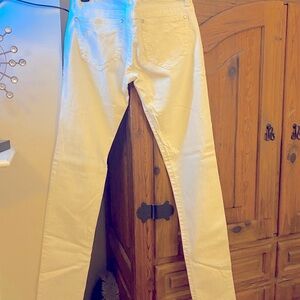 Buckle Daytrip Jeans NWOT Sz 27 long